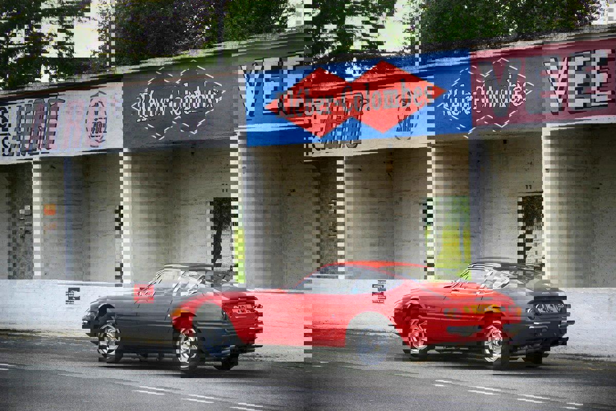 Ferrari 365GTB/4 Daytona (1968 – 1973) Review | Honest John